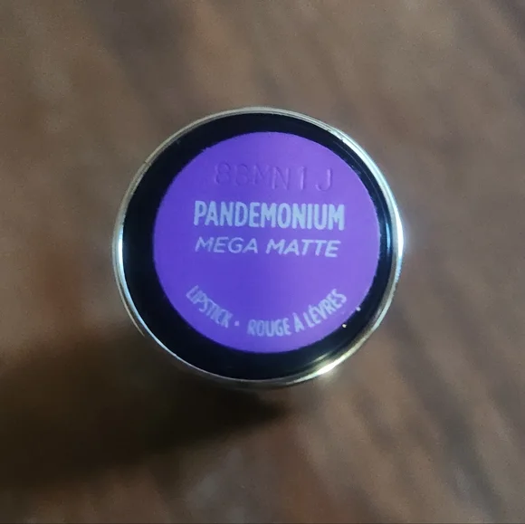 Pandemonium Mega Matte Vice Lipstick Urban Decay Full Size - Picture 4 of 10
